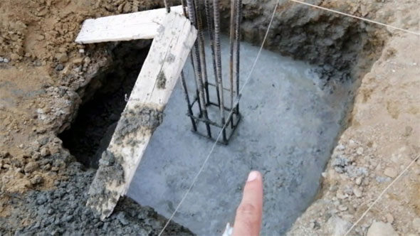 Standard minimum depth of foundation for new building