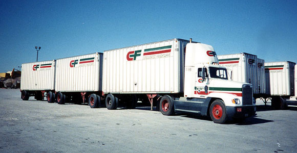 Double and triple trailer Double and triple trailer