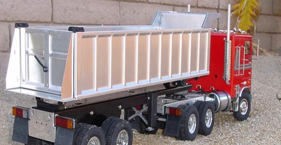 Semi trailer bottom dump truck